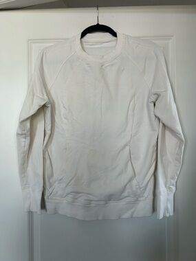 Lululemon Size 8 Crewneck Off-white